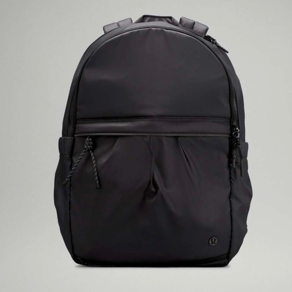 LULULEMON
Pack It Up Backpack 21L